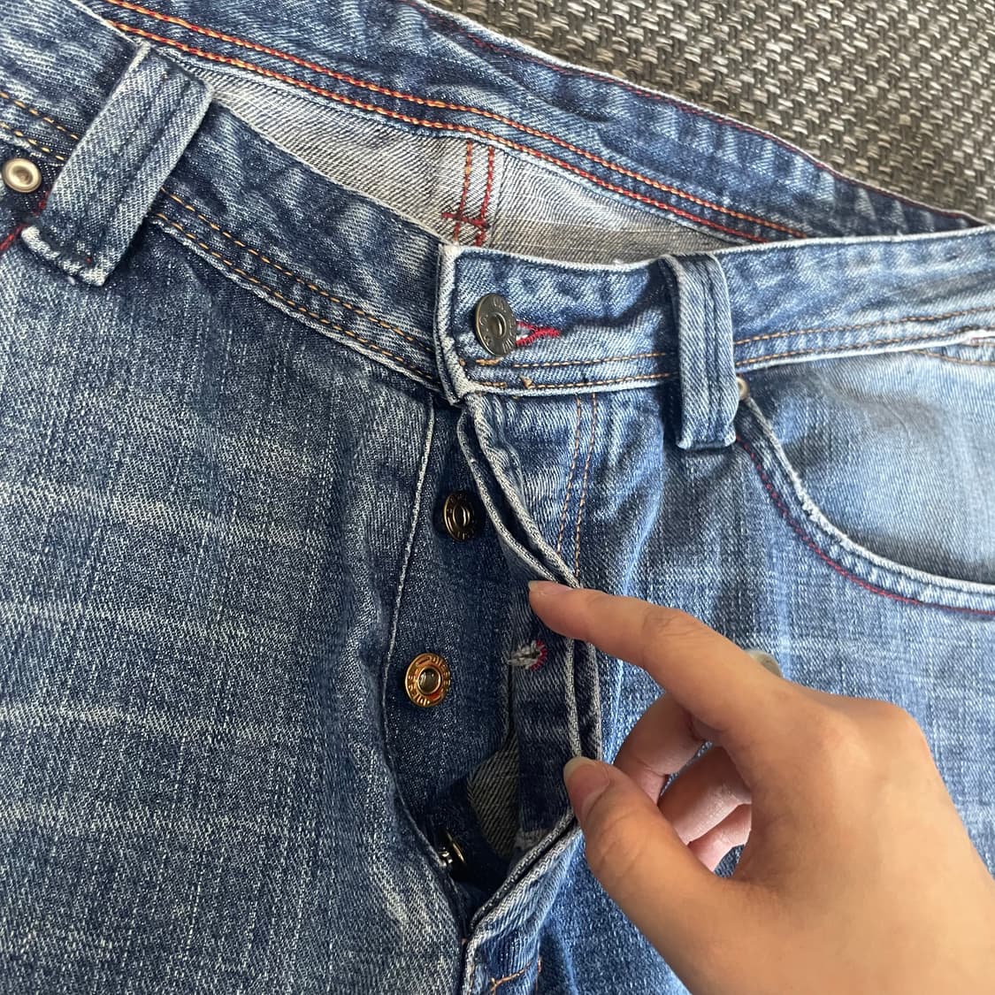 (37) 디젤 중청 워싱 화살표 버튼플라이 데님 팬츠 상품이미지4