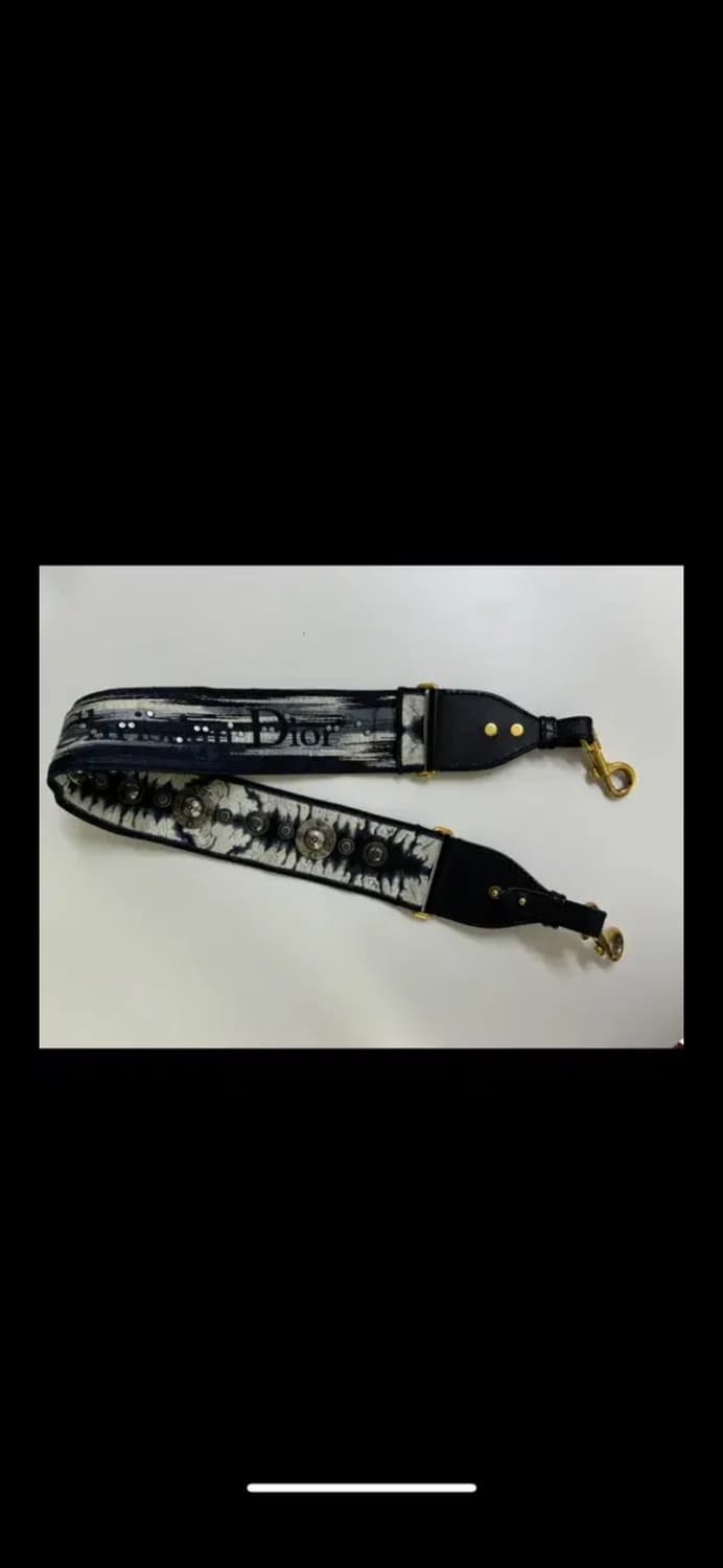 디올 보헤미안 숄더 스트랩 상품이미지1