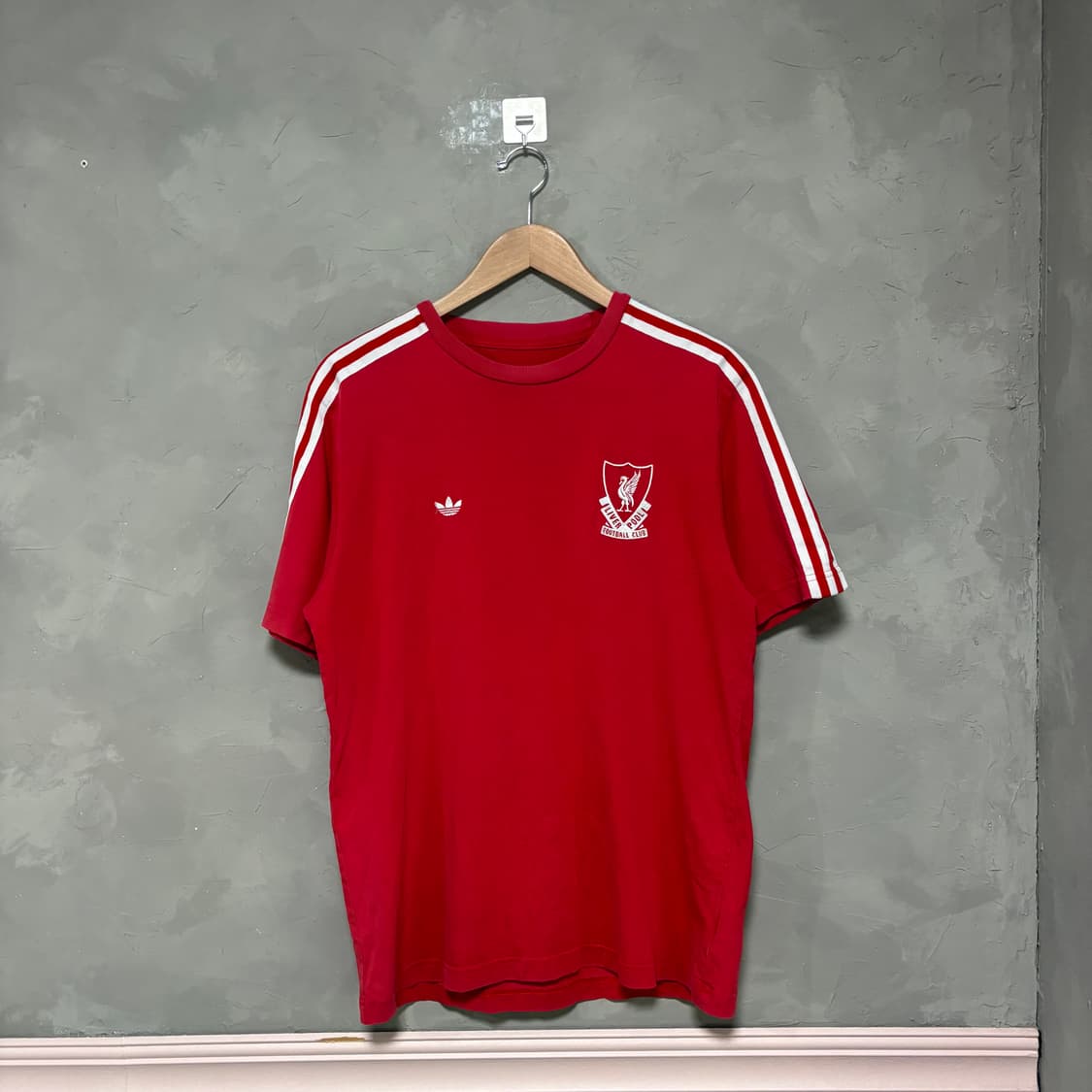 아디다스 파이어버드 리버풀 반팔 상품이미지1