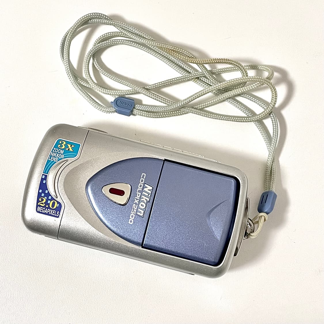 니콘 쿨픽스 2500 상품이미지2