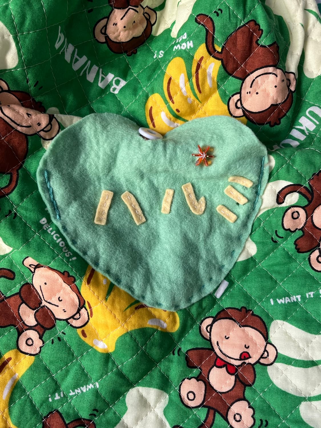 🧵 몽키 누빔원단 복조리백 상품이미지4