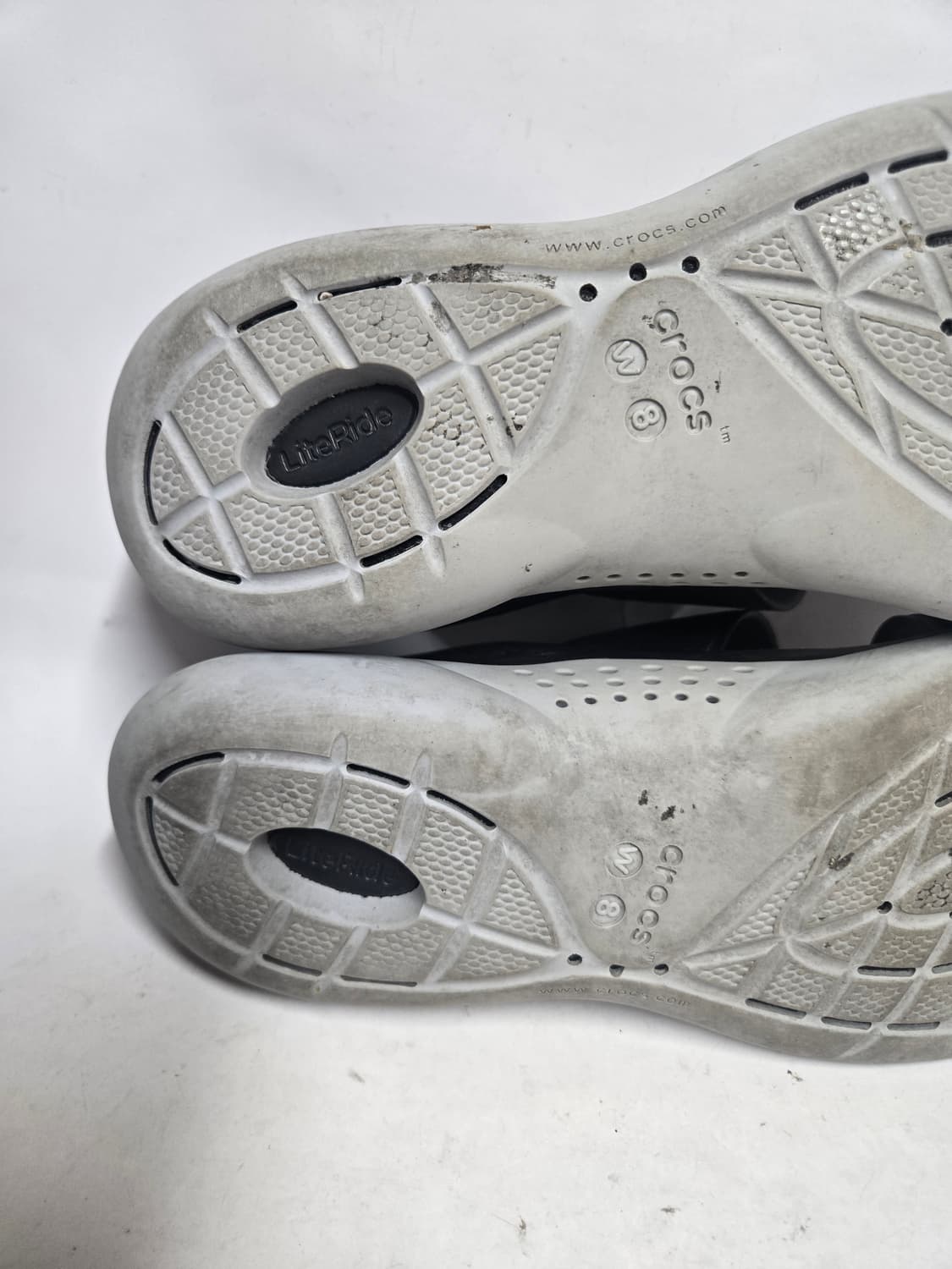 크록스  블랙 벨크로 샌들 W8 250 상품이미지6