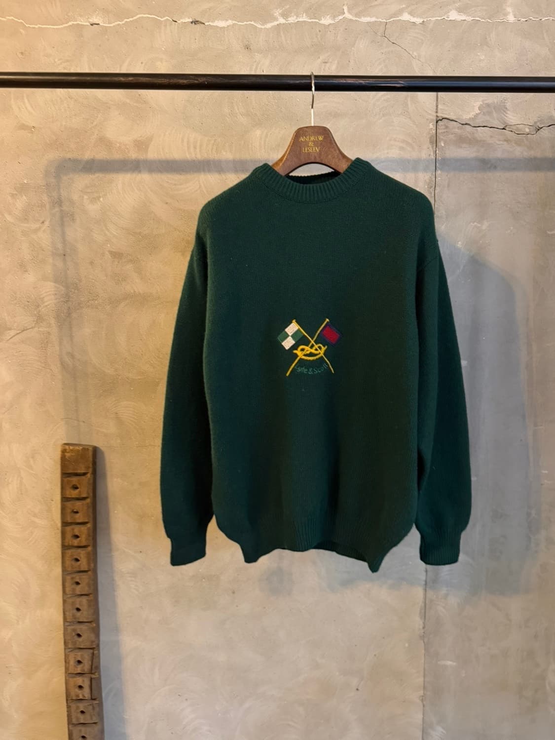 라일앤스콧 램스울 니트 100 상품이미지1