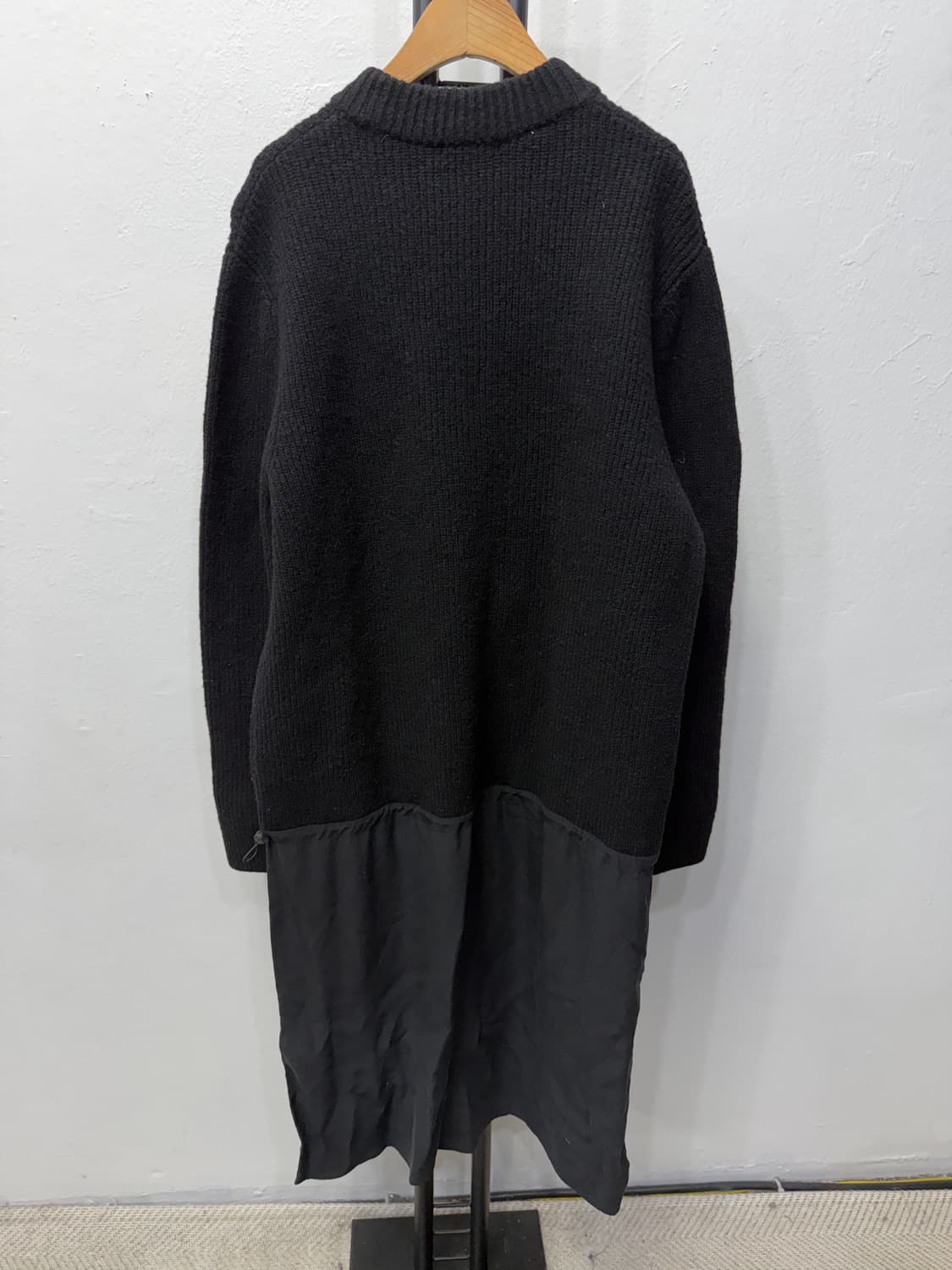 정품) COS 코스 블랙 오버핏 니트 롱 원피스 XS 상품이미지5