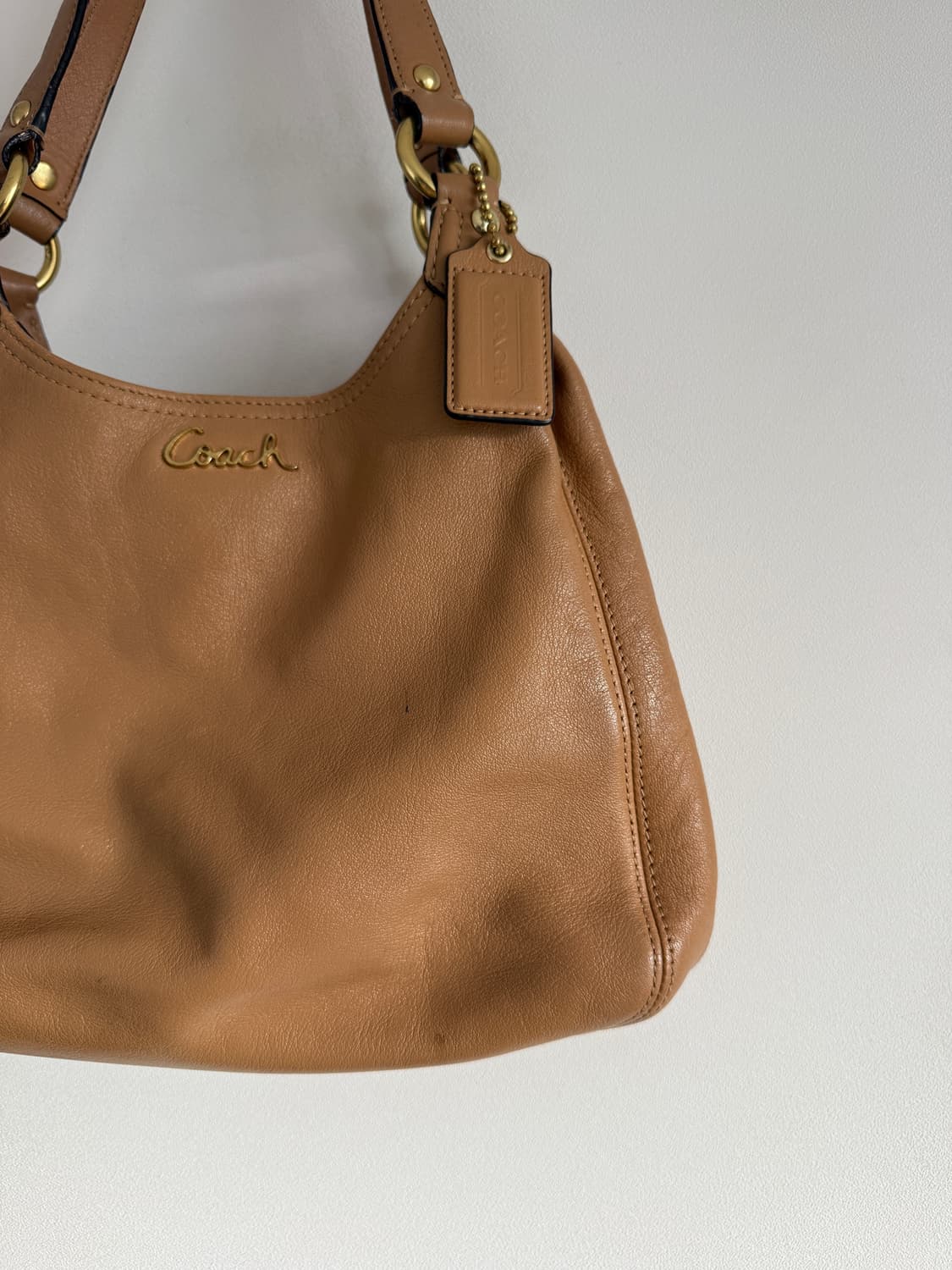 코치(COACH) 레더 숄더백 상품이미지3