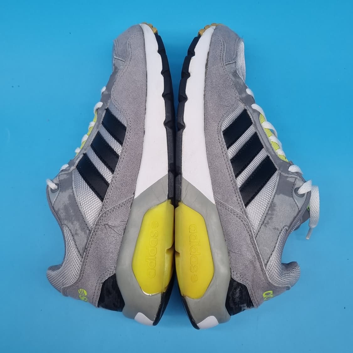 oo 아디다스 런 나인티스 운동화255 상품이미지5