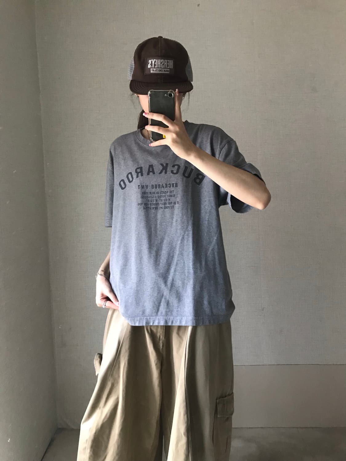 버카루 그레이 오버핏 반팔티셔츠 상품이미지2