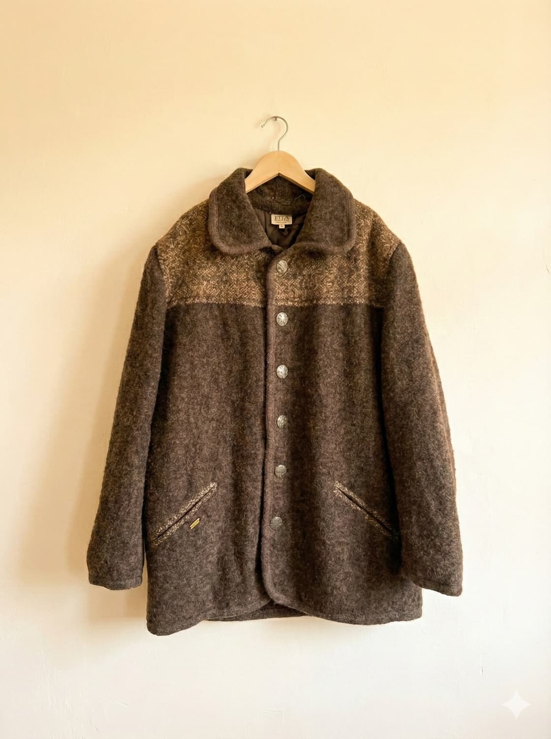 COUNTRY Line의 오리지널 티롤리안 자켓 상품이미지1