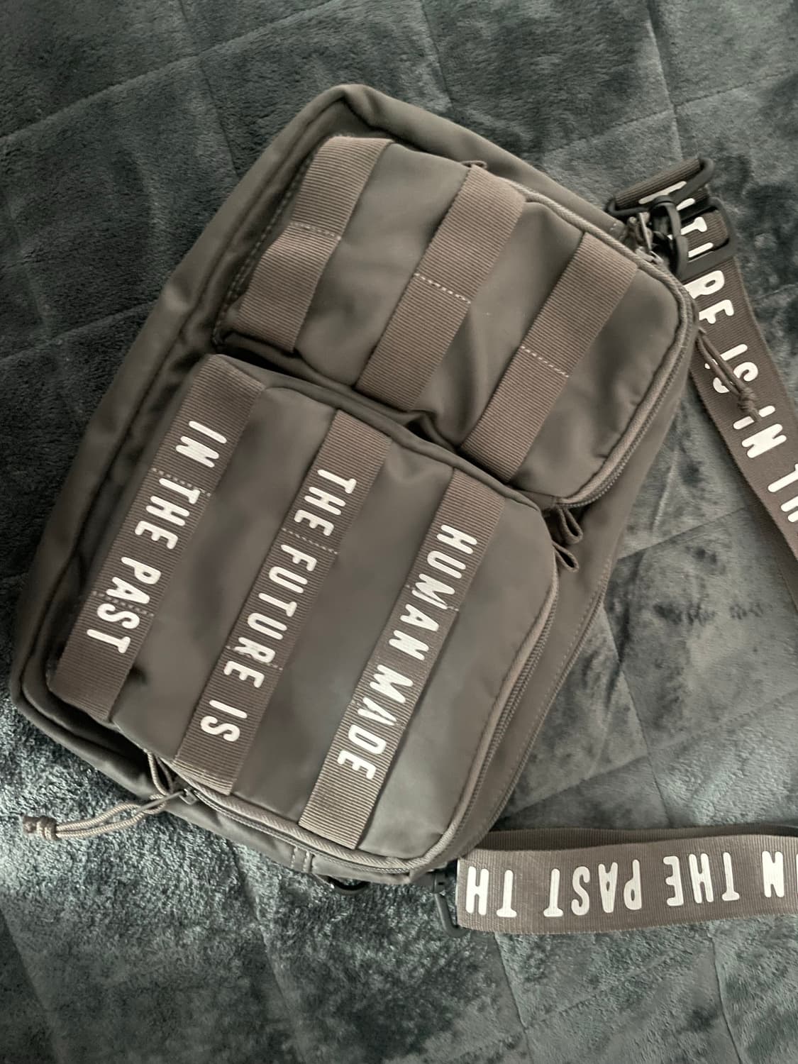 휴먼메이드 밀리터리 파우치 크로스백 라지 그레이 상품이미지1