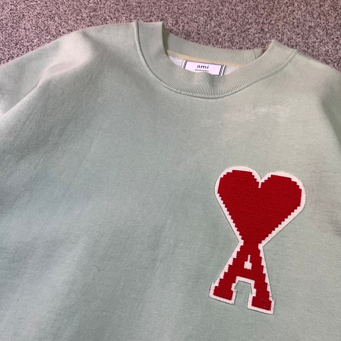 AMI 아미 인타르시아 하트와펜 맨투맨 상품이미지2