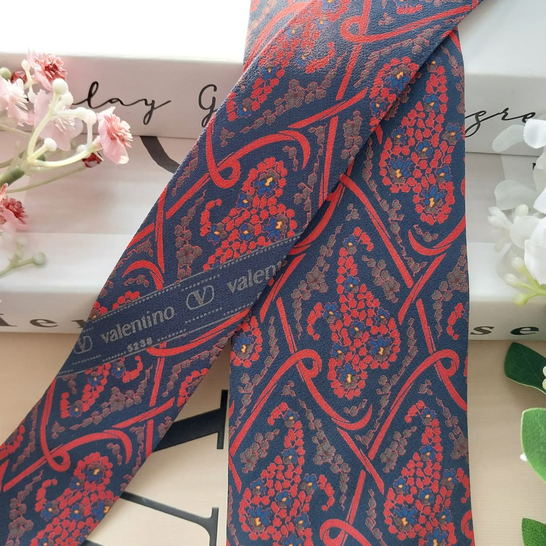 발렌티노 실크 네이비&레드 페이즐리 패턴 넥타이 9cm A등급 K1702 상품이미지4