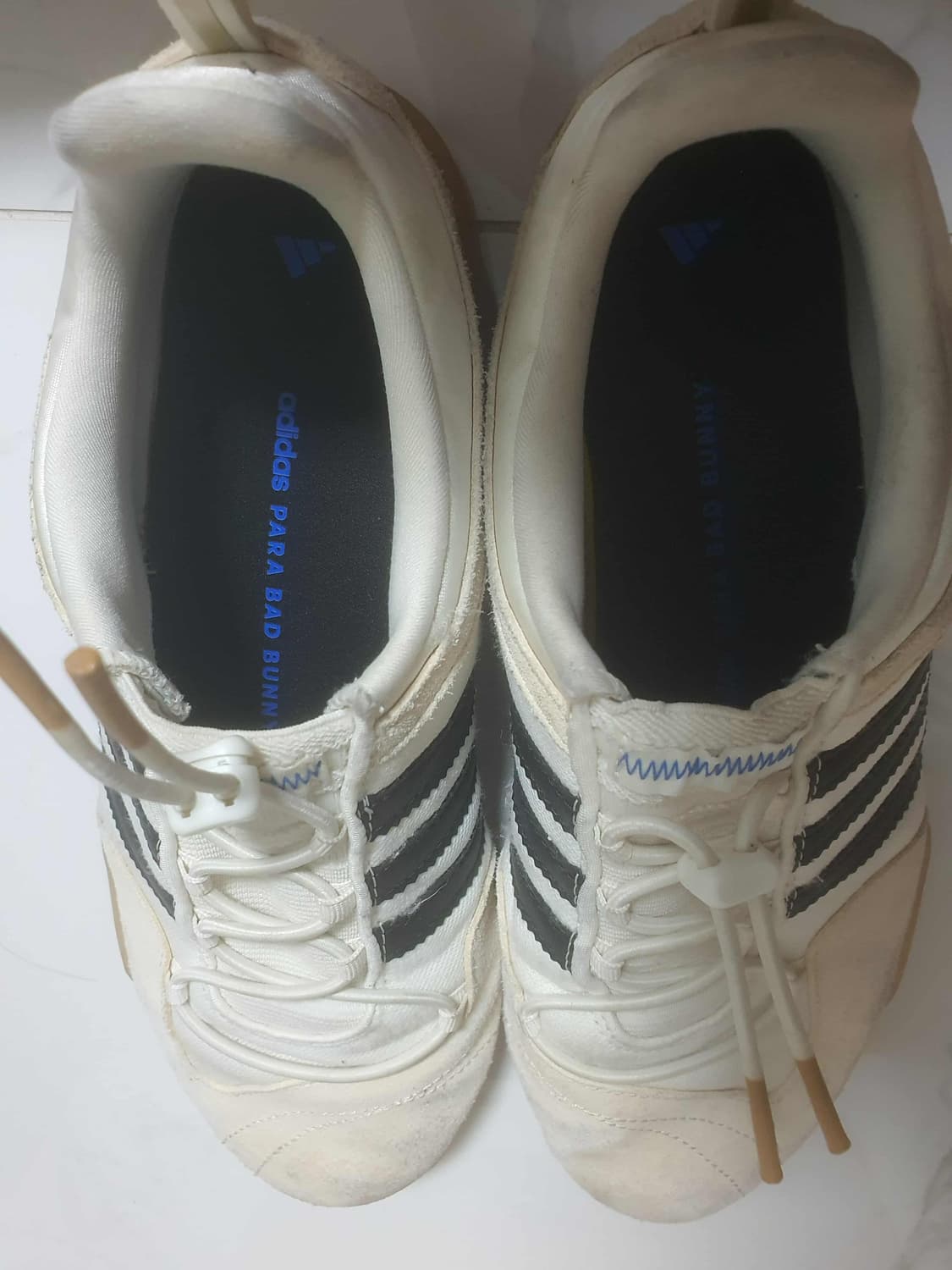 아디다스 x 배드 버니 발레리나 오프 화이트 코어 블랙 265 상품이미지4