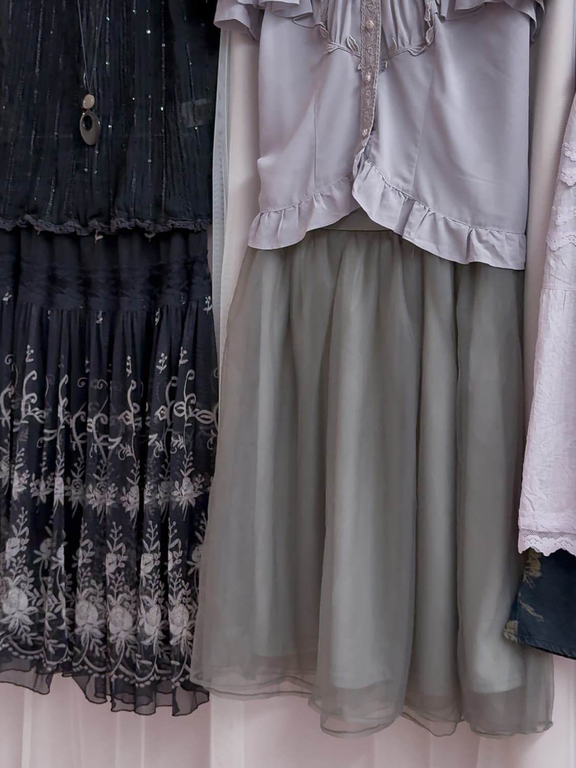 Charcoal Chiffon Shirred Skirt 0201 상품이미지1