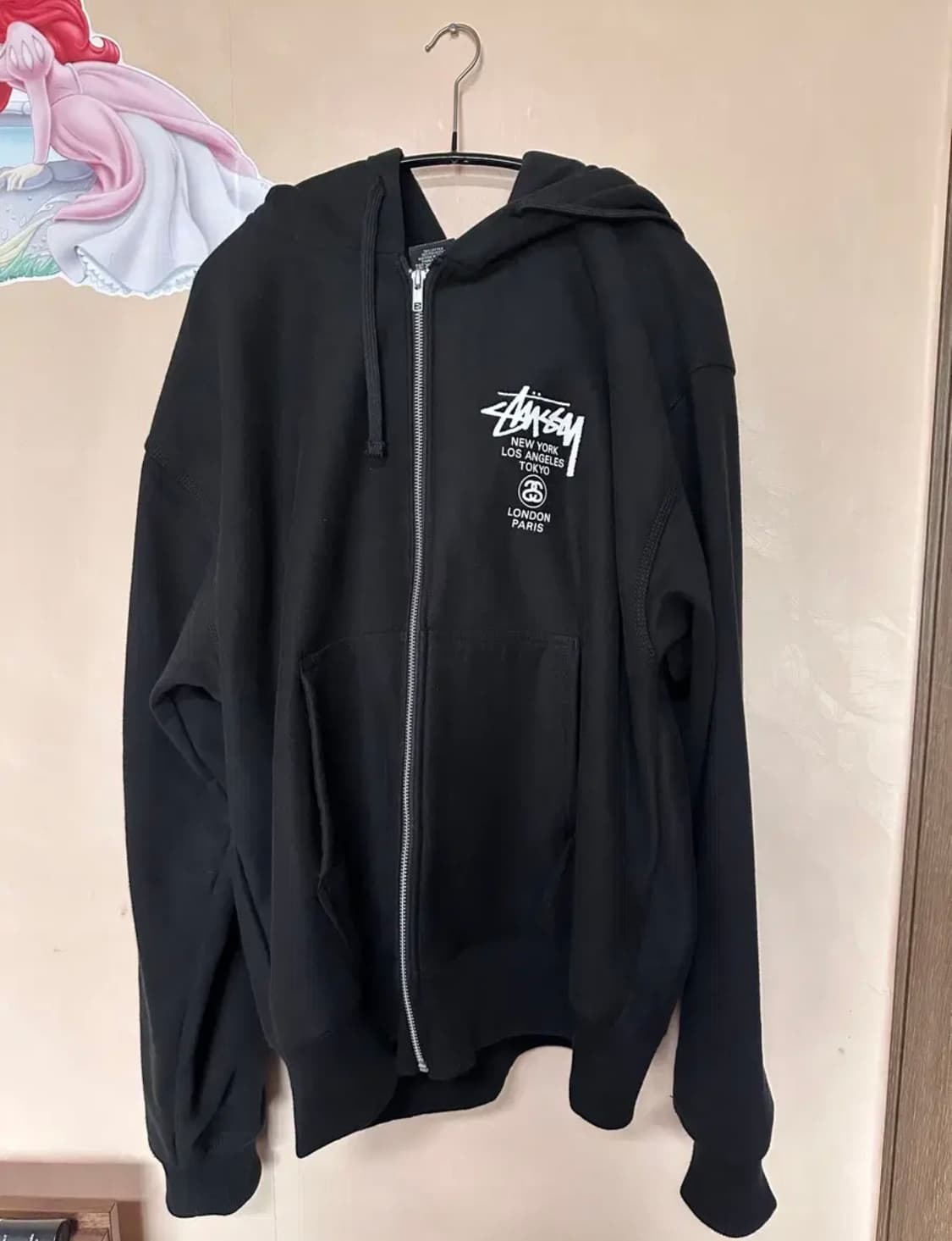 L) 2023 스투시 월드투어 후드집업 블랙  상품이미지3