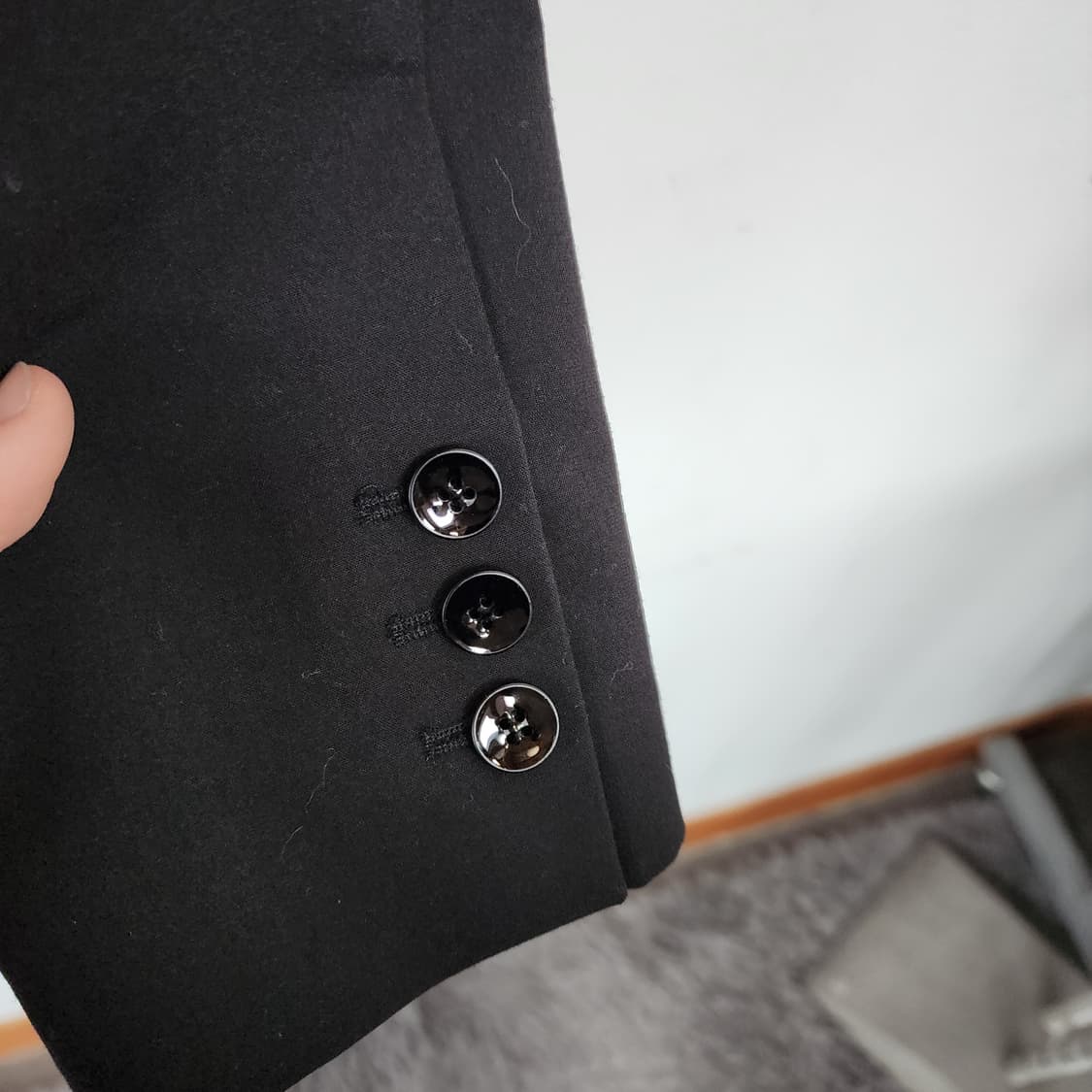 잇미샤 블랙 크롭 자켓 상품이미지3