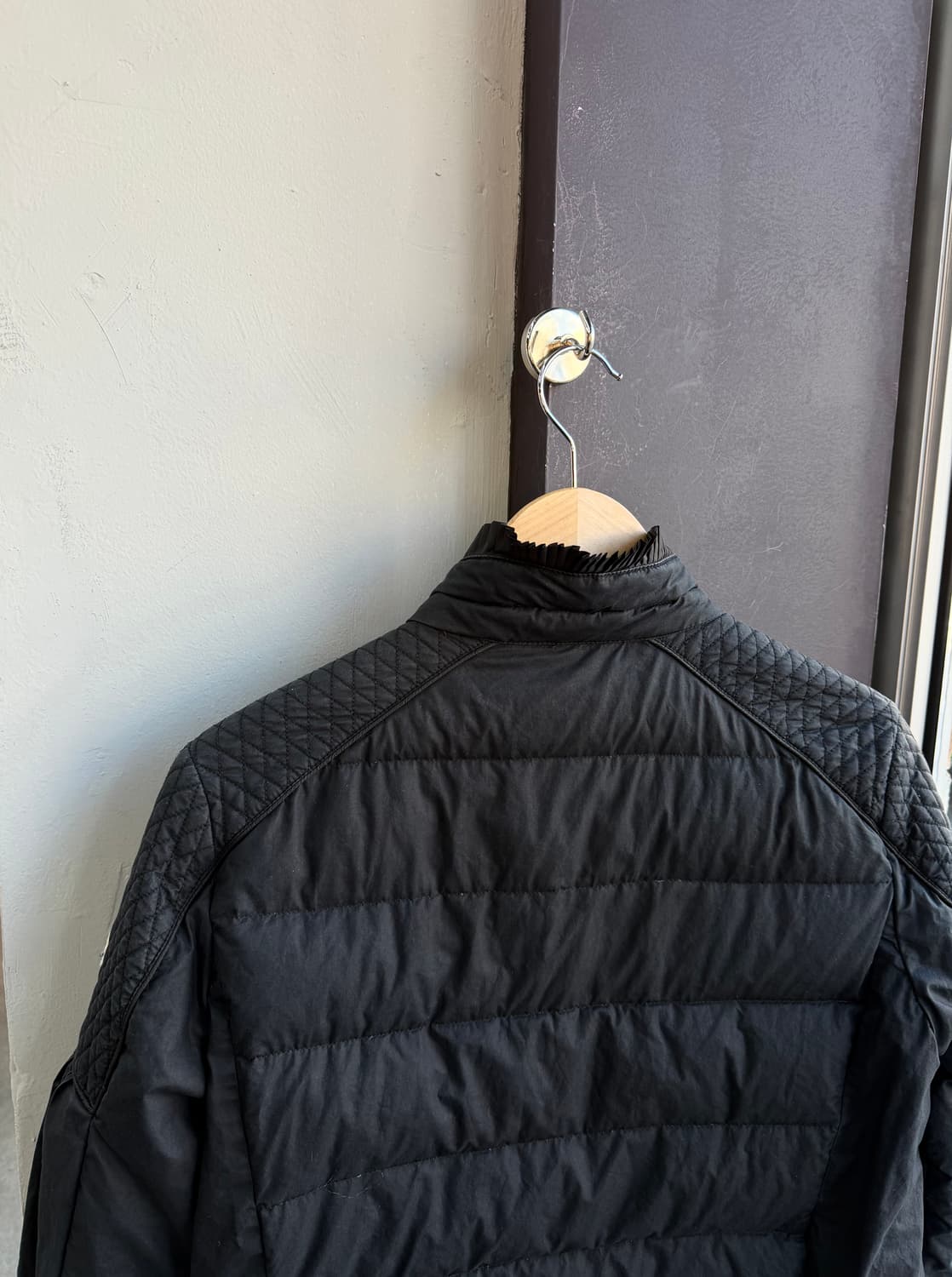 .1/ 몽클레어 워싱 프릴 디테일 봄버 패딩 자켓 상품이미지7