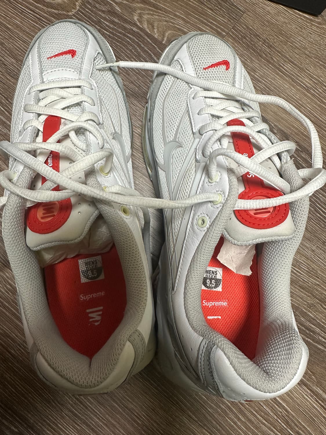 나이키 x 슈프림 샥스 라이드 2 SP 화이트 상품이미지5