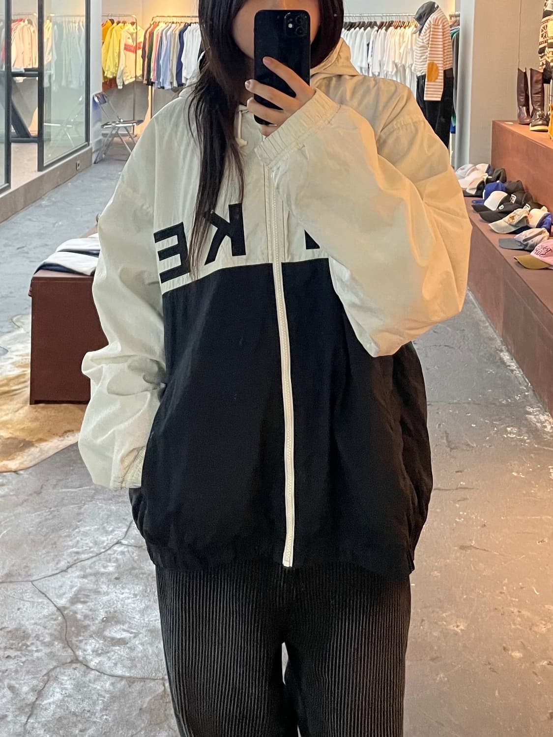 나이키 빅로고 검흰 후드 바람막이 H445 상품이미지1