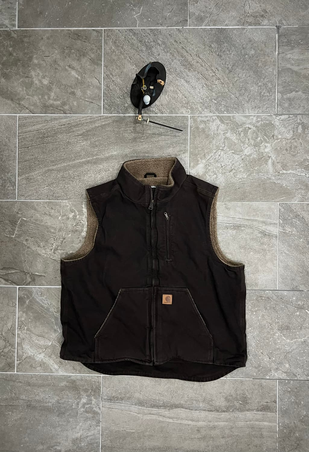 (XL)칼하트 셰르파 넥 조끼베스트 V33 DKB 다크브라운 상품이미지1