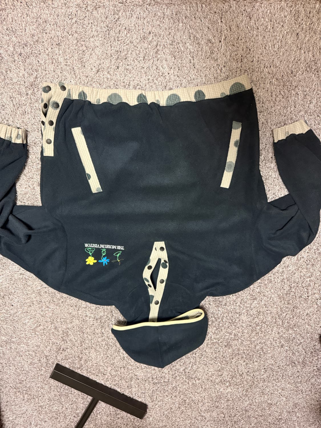 더뮤지엄비지터 재킷 상품이미지1