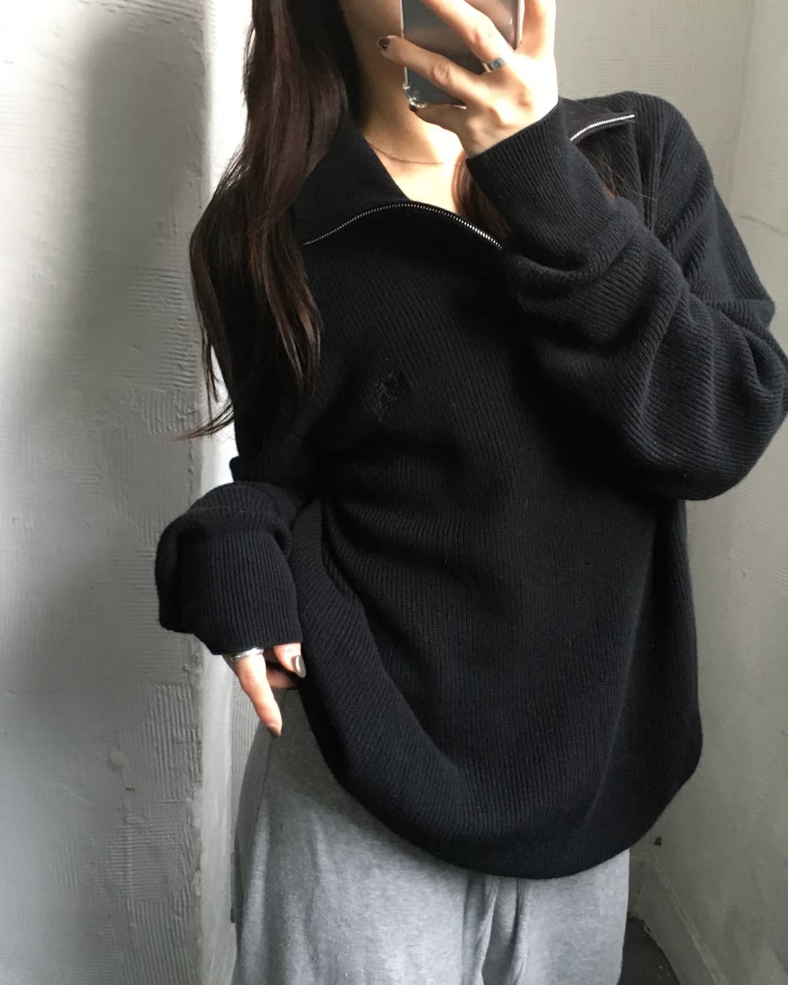 Burberry 버버리 코튼캐시미어 블랙컬러 브릿 하프집업 니트 상품이미지2