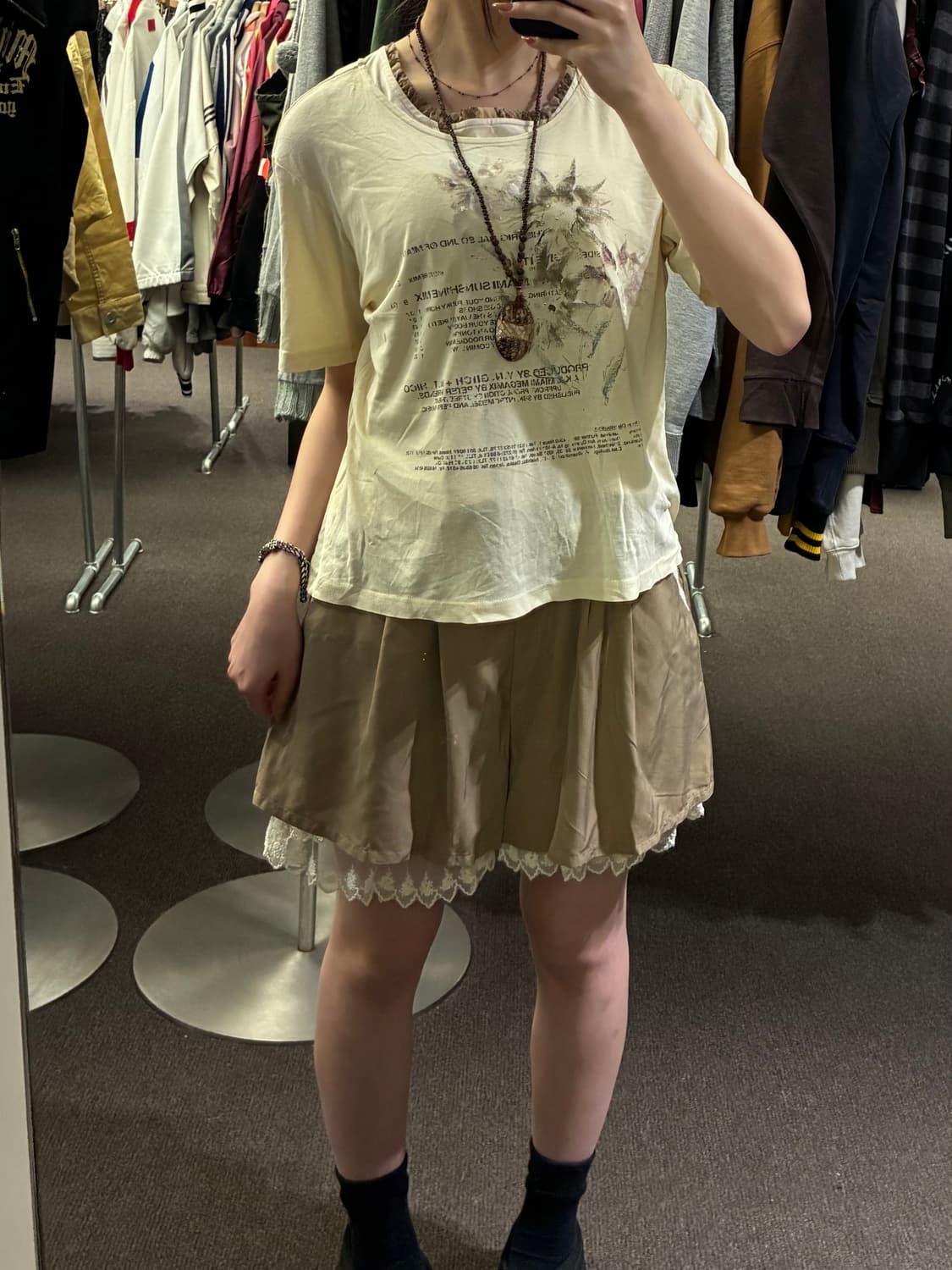 OS)Japanese vintage 여성 플라워 프린팅 비즈 디테일 반팔 상품이미지1