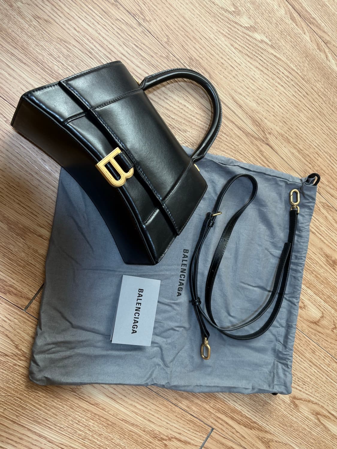 발렌시아가 아워글래스 백 스몰 S 블랙 상품이미지2