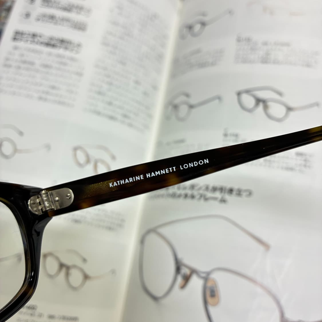 KATHARIN HAMNETT LONDON 캐서린 햄넷 톨토이즈 안경 상품이미지6
