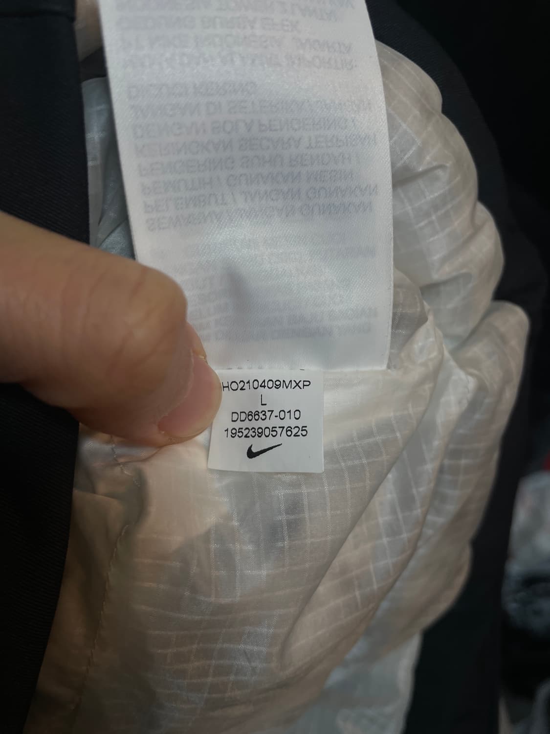 나이키 테크팩 패딩 조끼 상품이미지9