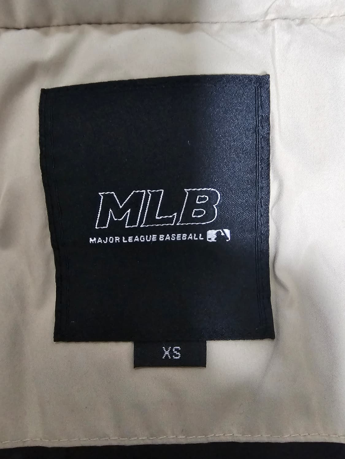 MLB 남녀공용 베이직 덕다운 숏패딩 XS 상품이미지4
