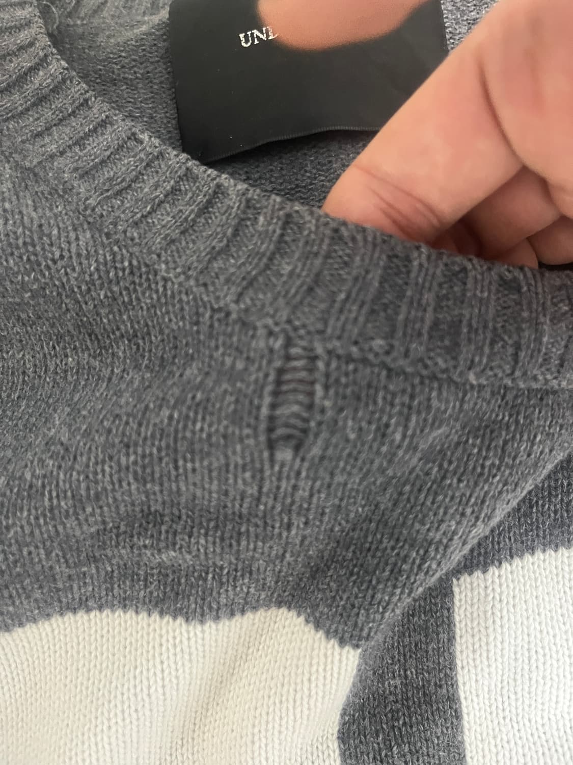 언더커버 U로고 스웻 상품이미지4