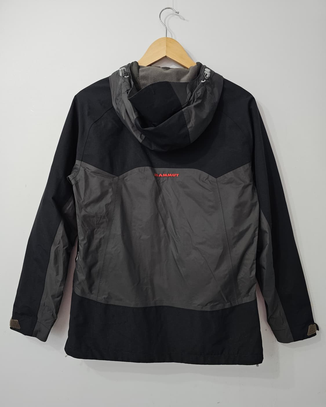 마무트 아크테 고어텍스 자켓 95 상품이미지2