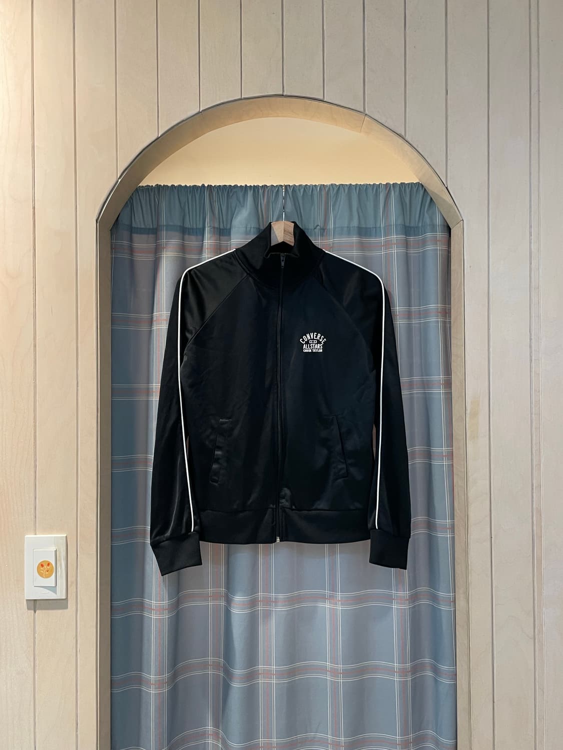 컨버스 블랙 져지 상품이미지1