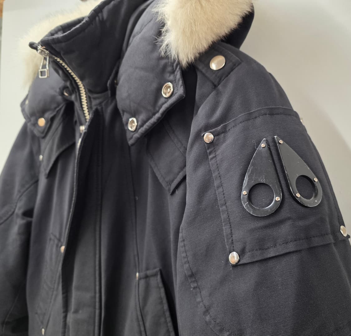 무스너클 남성 덕다운 패딩. 싸이즈 90~95 상품이미지3