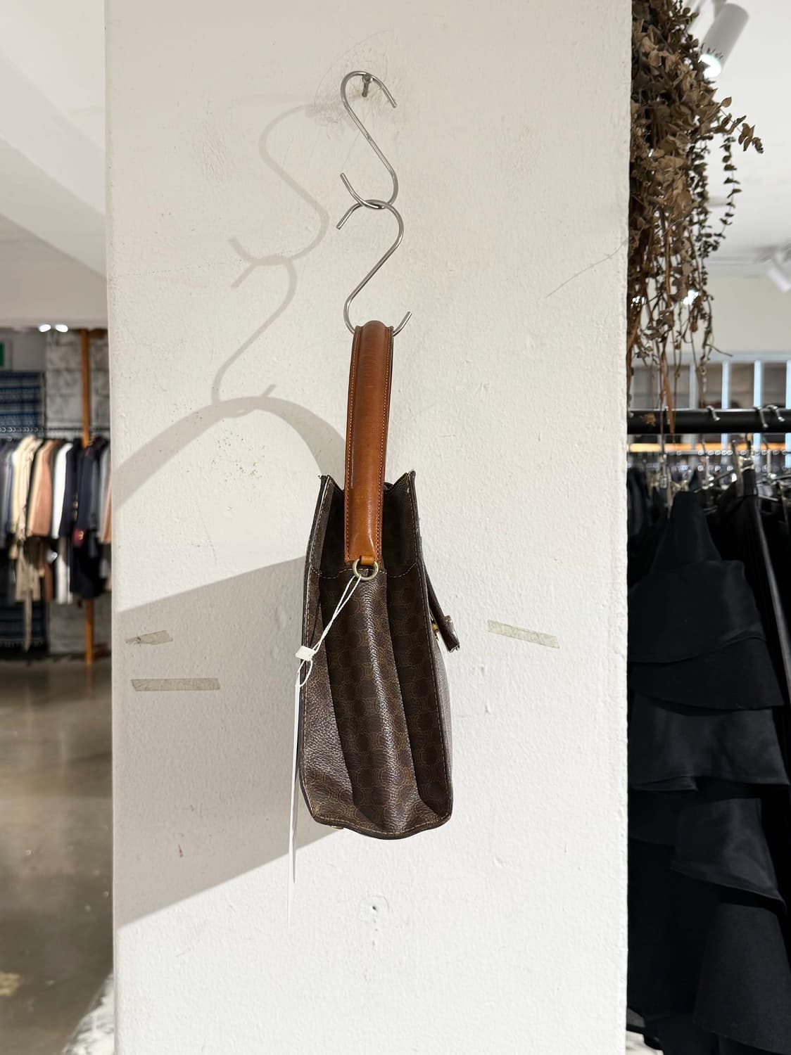 셀린느 브라운 마카담 탑핸들 토트백 상품이미지4