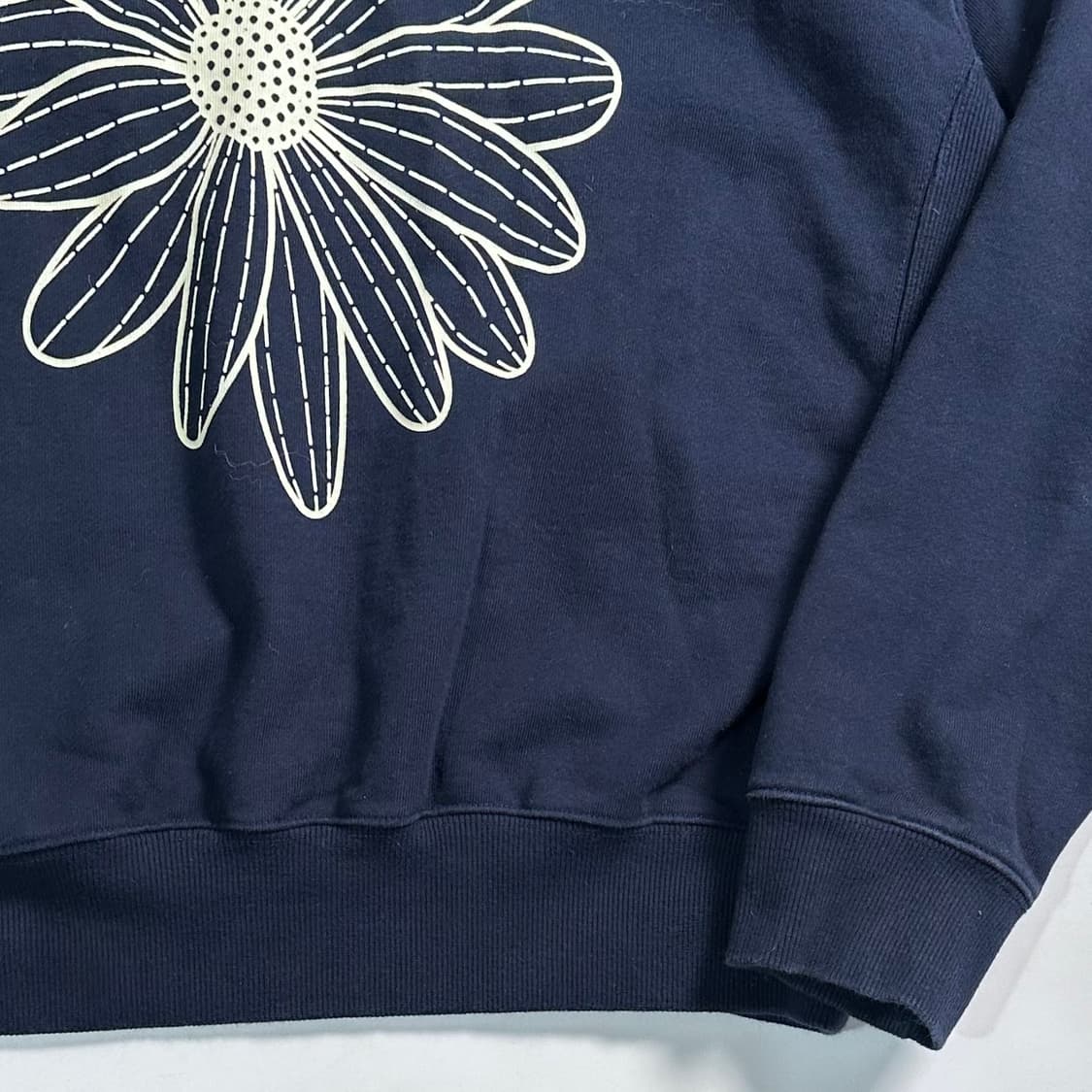 마르디메르크디 네이비 맨투맨 상품이미지3