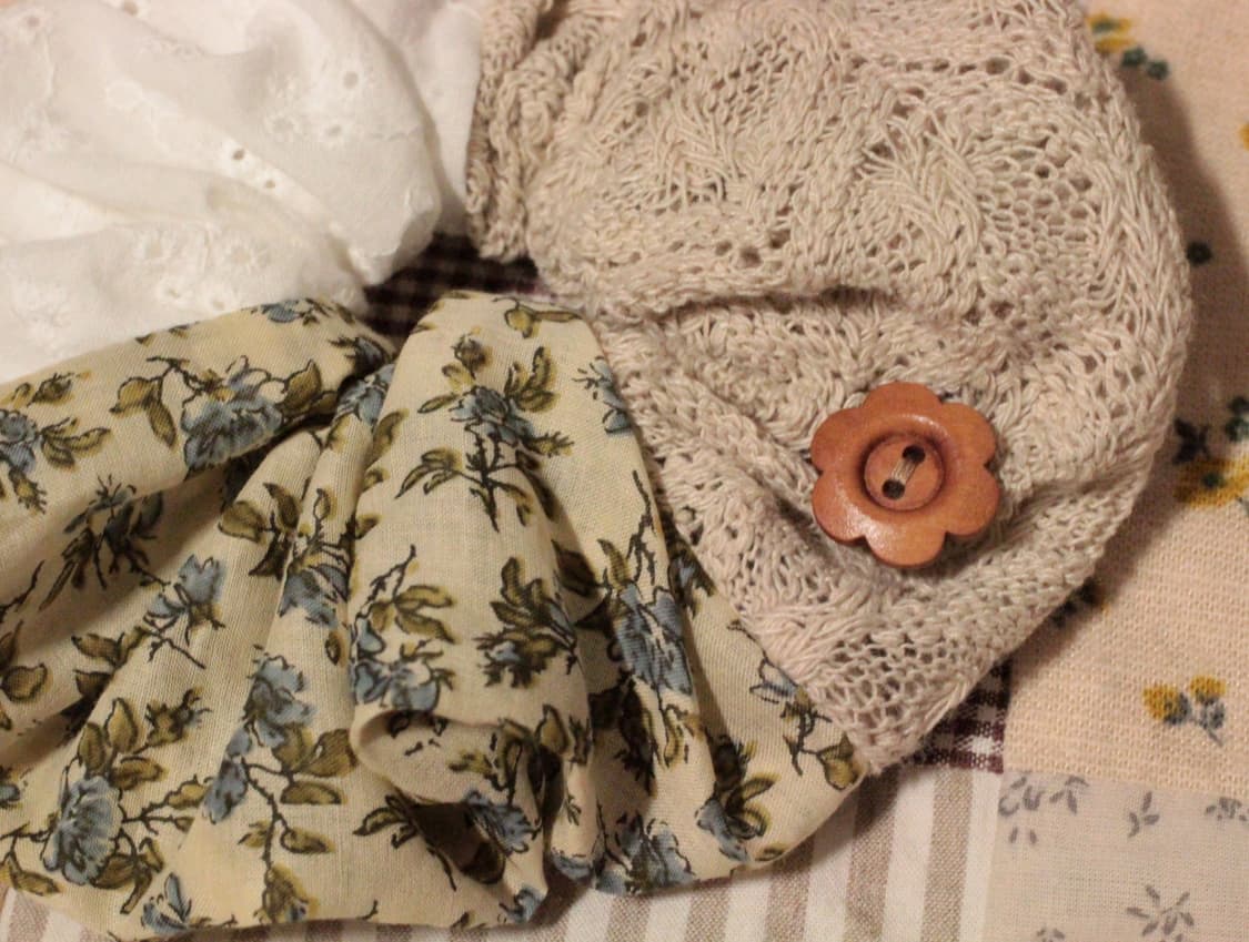 핸드메이드 펀칭레이스 패치워크 스크런치 상품이미지4