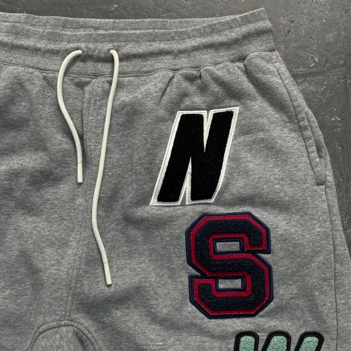 105 나이키 NSW 반바지  상품이미지2