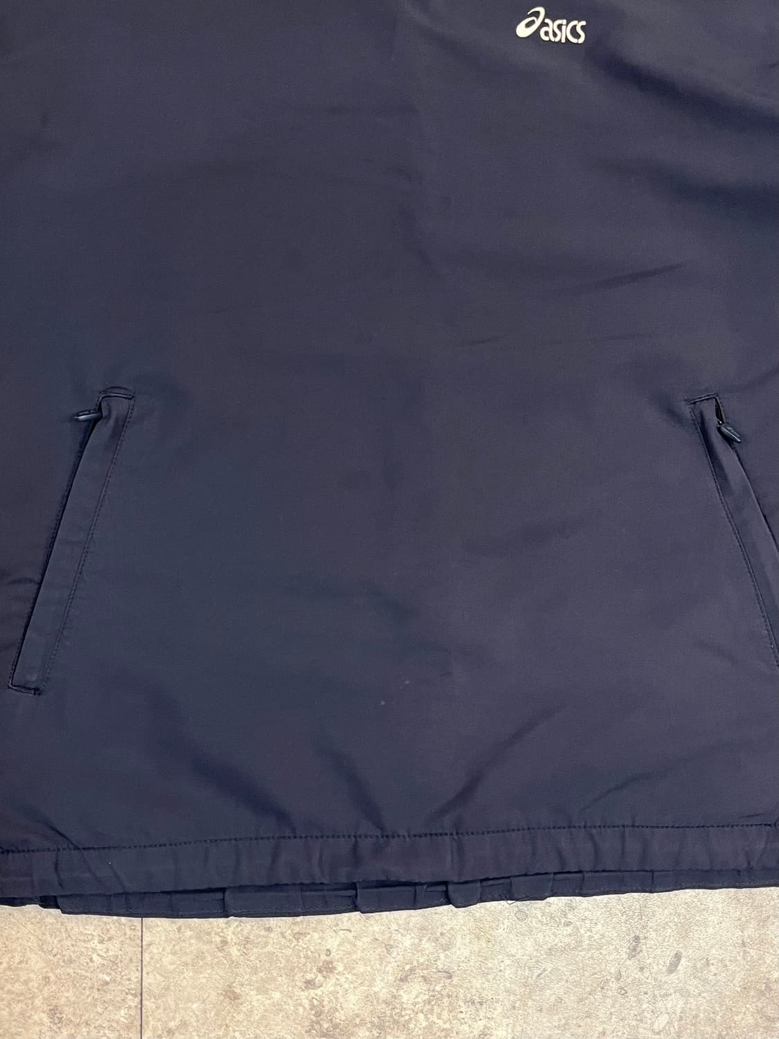 아식스 브이넥 웜업 네이비 95 #csz3648 상품이미지5