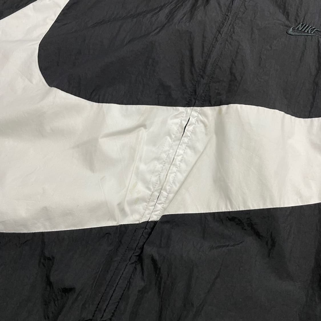 XL 나이키 빅스우시 바람막이 105 상품이미지10