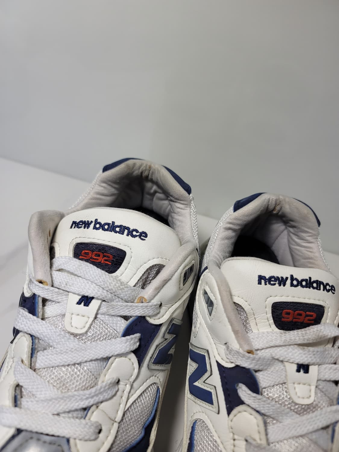 뉴발란스 992 화이트 네이비 MADE IN USA 275 상품이미지4