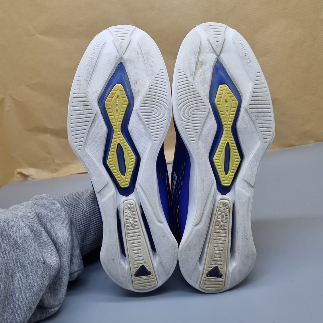 아디다스 아디제로 여성런닝화225 상품이미지3