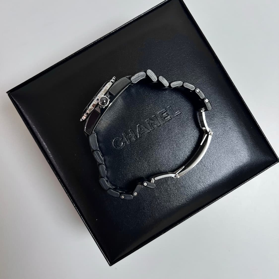 샤넬 j12 시계 33mm 상품이미지3