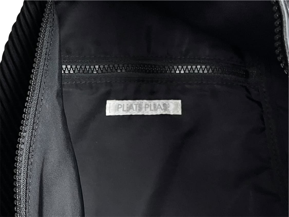 pleats bias backpack 상품이미지7