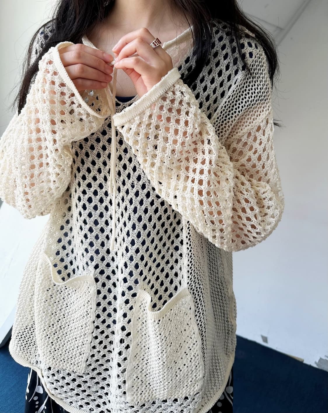 Loose gauge wide silhouette mesh knit 상품이미지9