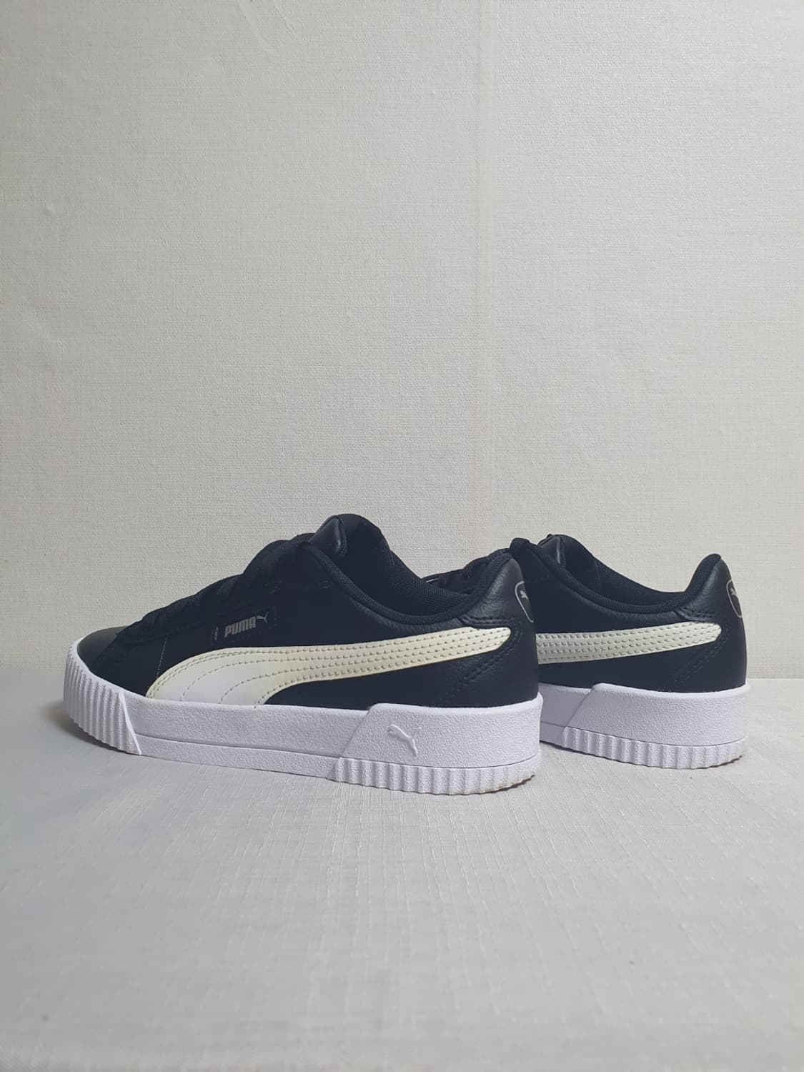 택포가 235mm 푸마 운동화 카리나 크루 블랙 스니커즈 상품이미지6