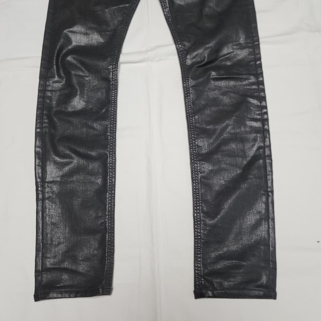 DIESEL THAVAR 디젤 락시크 아티잔 코티드 블랙 팬츠 상품이미지7