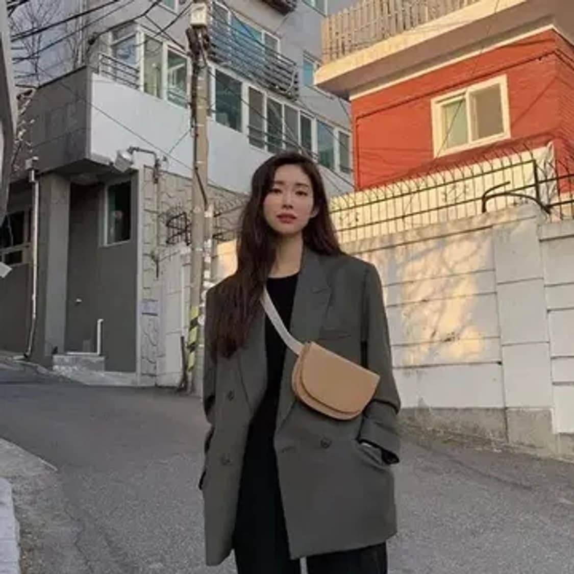 엘바테게브 Elbategev 미니백 샌드 (크로스백) 상품이미지2