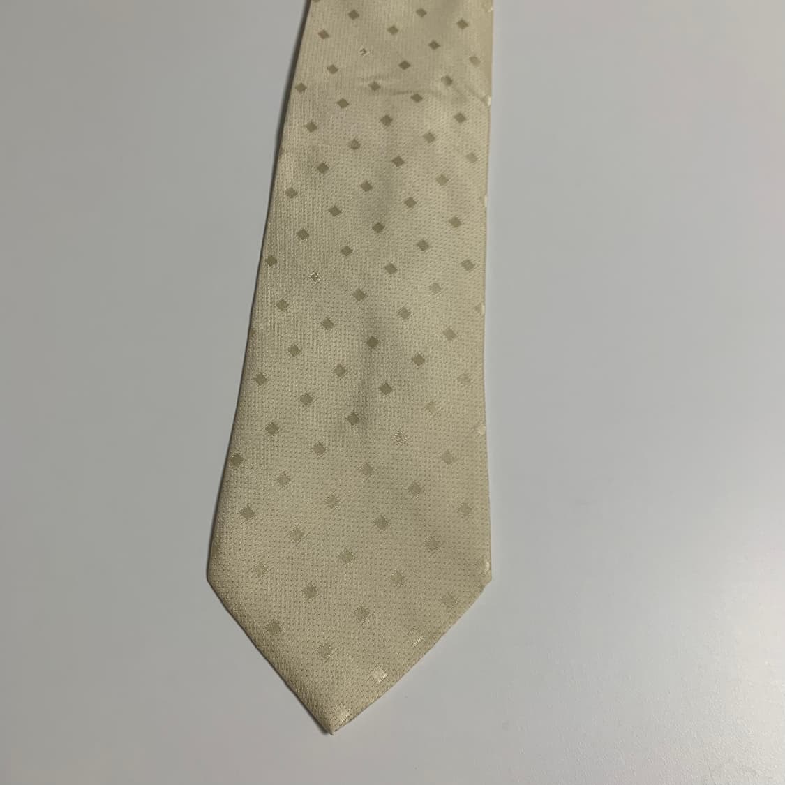 구찌(GUCCI) 명품 결혼식넥타이 이태리 100실크 클래식룩 9.5cm 상품이미지8