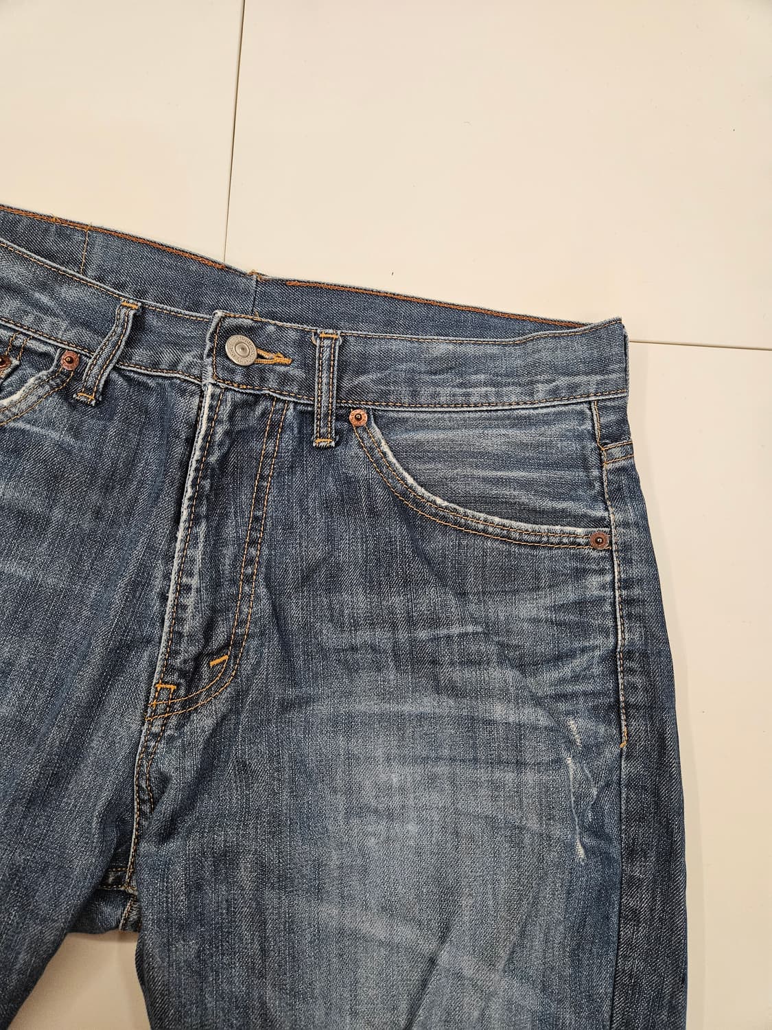 일본빈티지샵 구매)리바이스 501 데미지 워싱 청바지 W82L80 상품이미지2